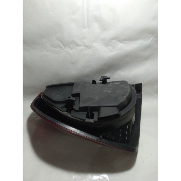 Lanterna Traseira Direita Renault Clio Sedam 2008 Direito Vermelho