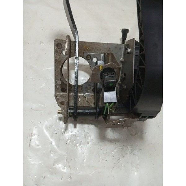Pedaleira Pedal Freio Embreagem Ford Fiesta 2013  Atuador