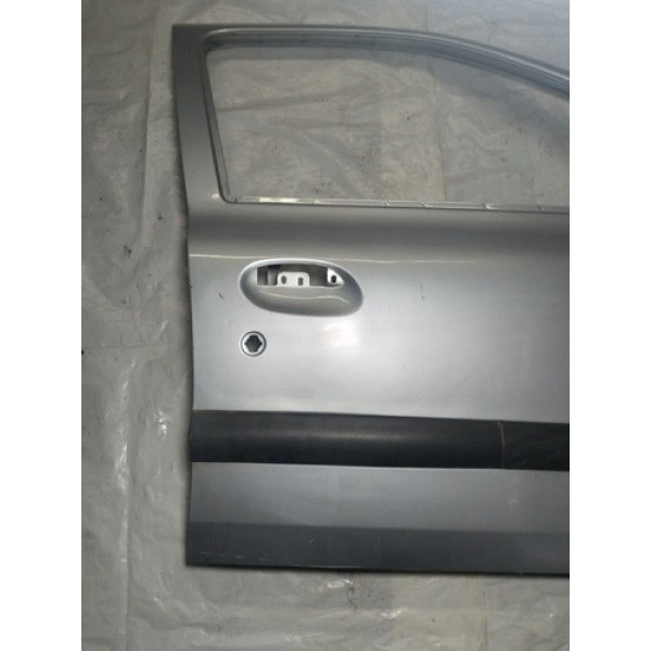 Porta Dianteira Direita Renault Clio 16v 1.0 2007 4p