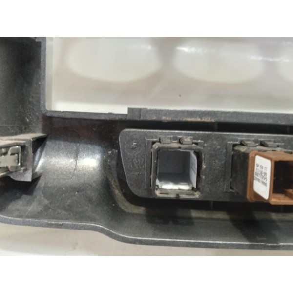 Moldura Painel Central Botão Alerta Trava Citroen C3 2013