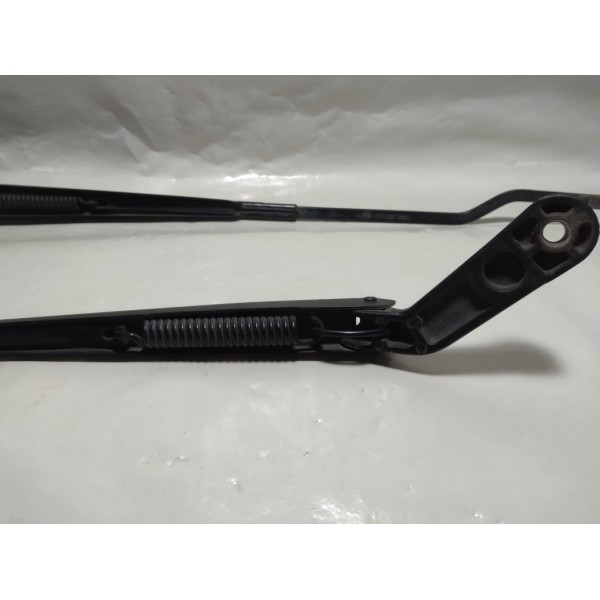 Braço Haste Limpador Parabrisa Vw Golf 2004 Direito
