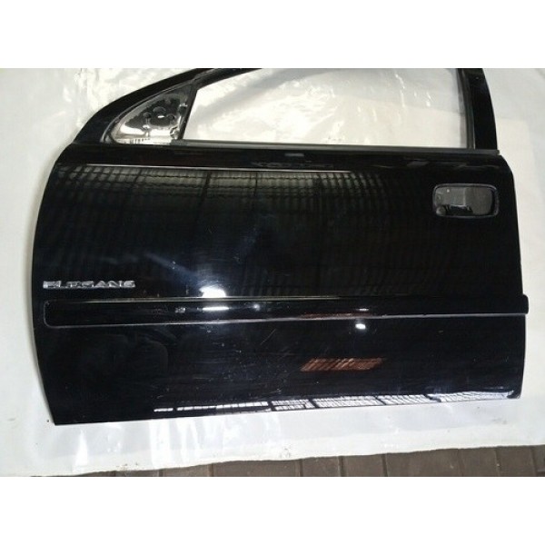 Porta Dianteira Esquerda Gm Astra 2006  Dianteira Esquerdo Preto