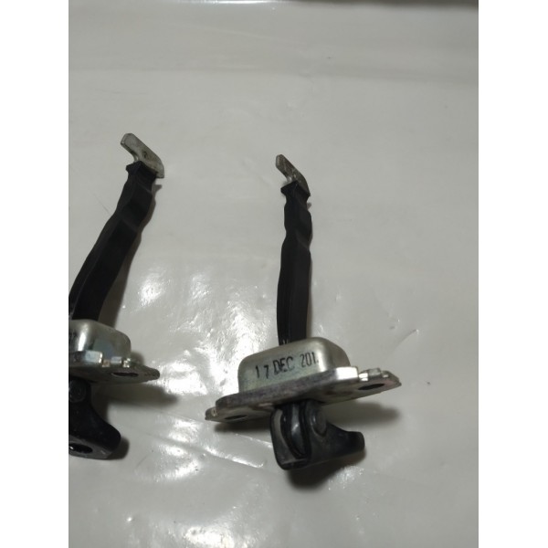 Limitador Porta Nissan March 2012 Jogo