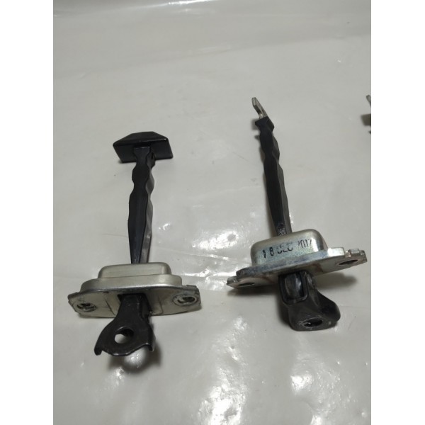 Limitador Porta Nissan March 2012 Jogo