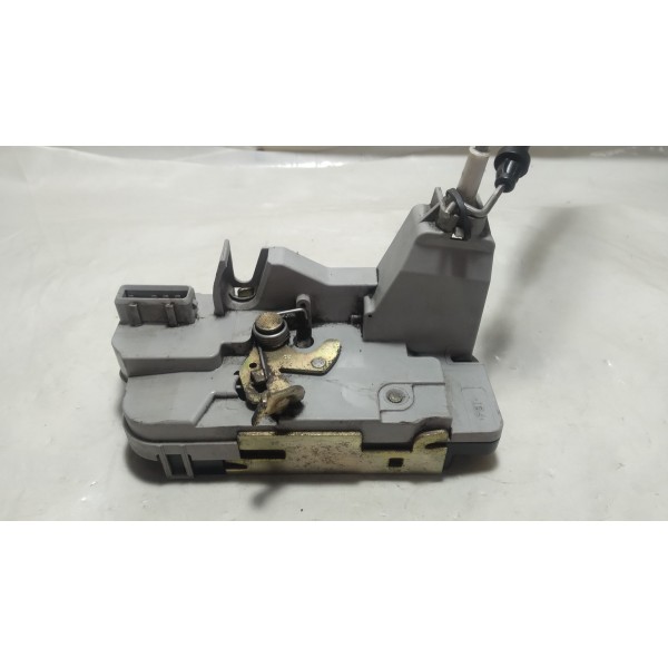 Fechadura Porta Traseira L.direita Peugeot 307 2005