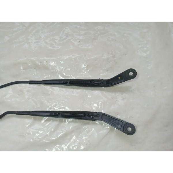 Braço Haste Limpador Parabrisa Gm Spin 2017 Direito