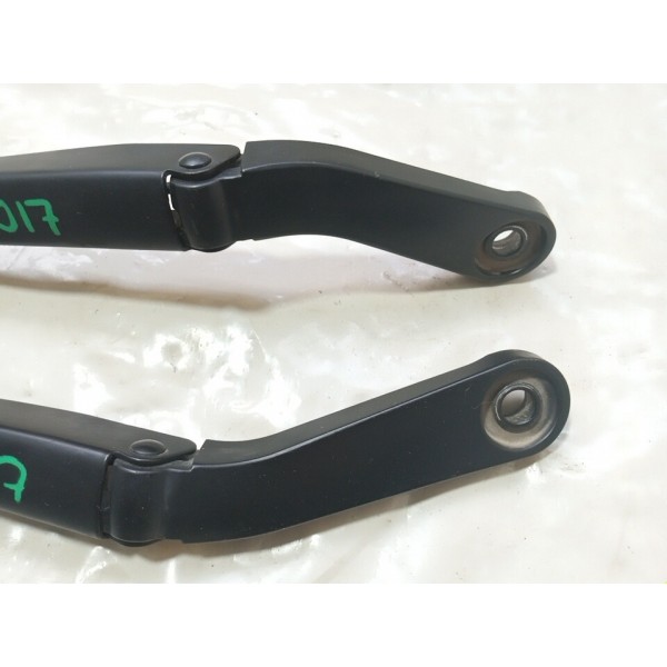 Braço Haste Limpador Parabrisa Gm Spin 2017 Direito