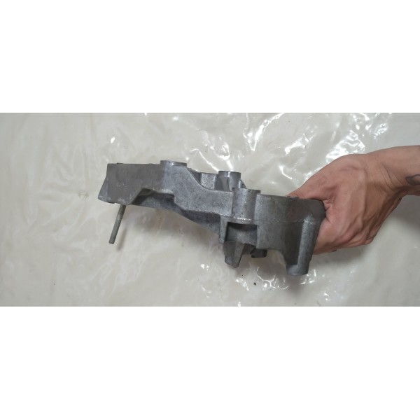 Suporte Alternado Compressor Ar Gm  Spin 2017