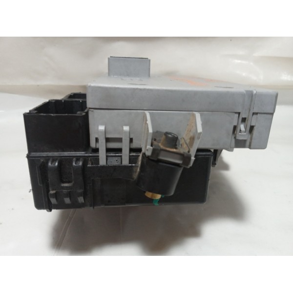 Caixa Fusível Fiat Stilo 2008 1.8 16v Automático