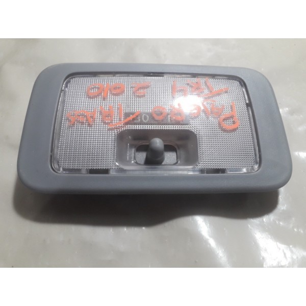 Luz De Teto Traseira Mitsubishi Pajero Tr4 2010