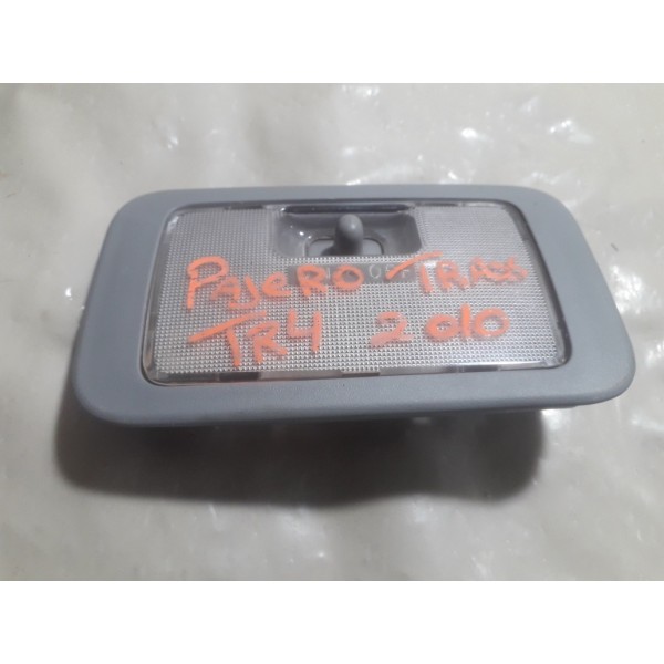 Luz De Teto Traseira Mitsubishi Pajero Tr4 2010