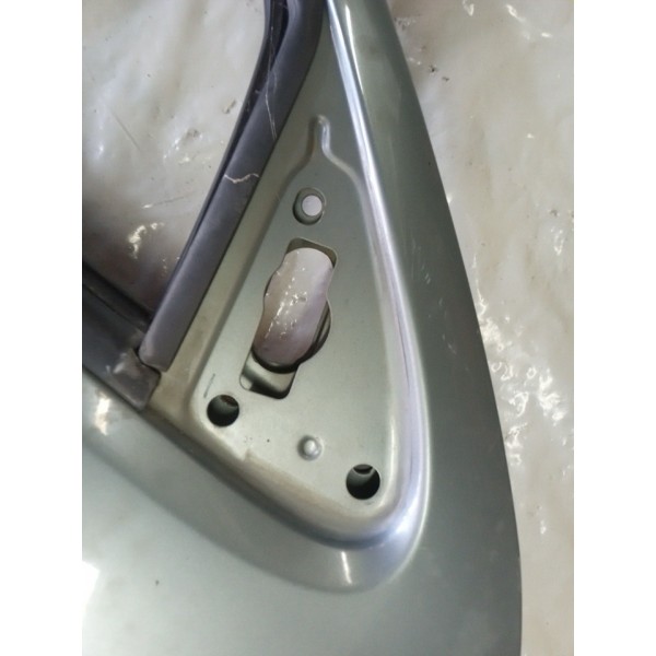 Porta Dianteira Lado  Direito Renault Clio 2000 A 20008 Prateado