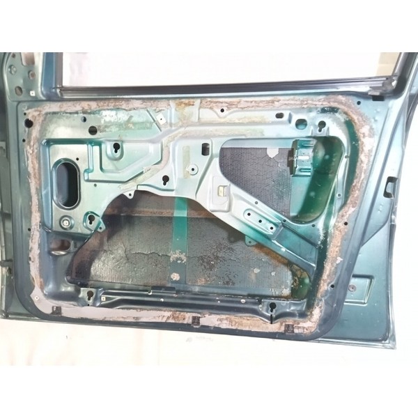 Porta Lado Direito Dianteiro Vw Gol Bola 99  Verde-escuro