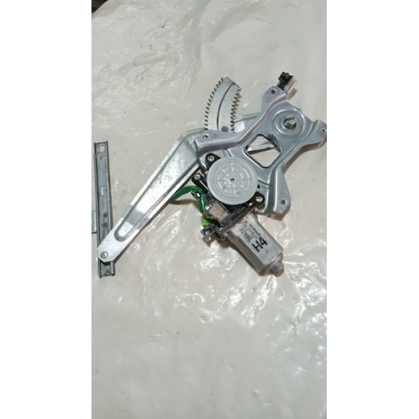 Máquina Vidro Traseira Lado Direito Mitsub. Pajero Tr4 2010