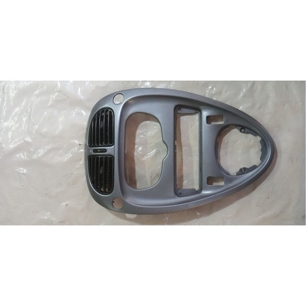 Moldura Central Difusor Painel Citroen Picasso 2011