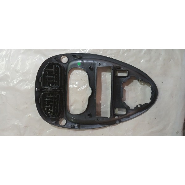 Moldura Central Difusor Painel Citroen Picasso 2011