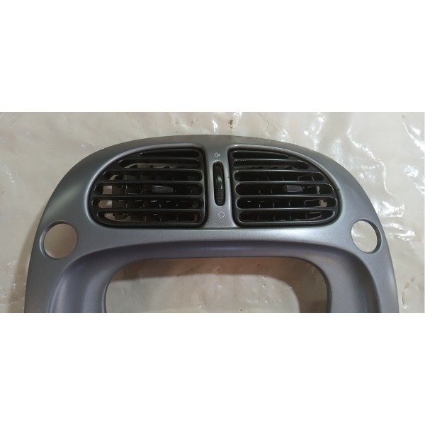 Moldura Central Difusor Painel Citroen Picasso 2011