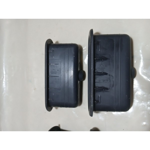 Puxador De Porta Mitsubishi Pajero Tr4 2010