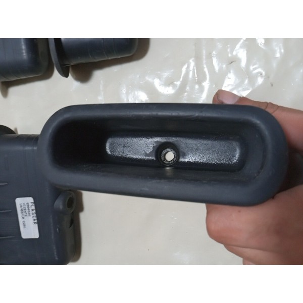 Puxador De Porta Mitsubishi Pajero Tr4 2010
