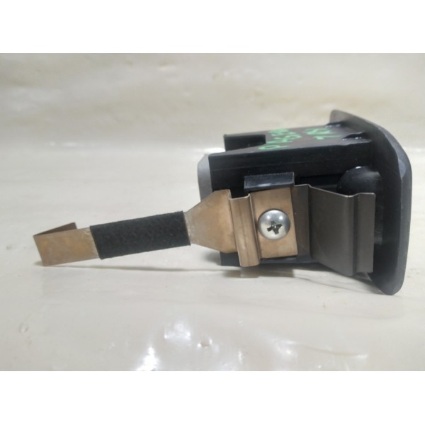 Botão Vidro Elétrico Mitsubishi Pajero Tr4 Tras. Dir. 2010