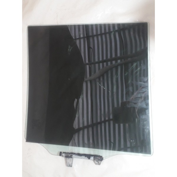 Vidro Porta Traseiro Lado Esquerdo Mitsubishi Pajero 2010