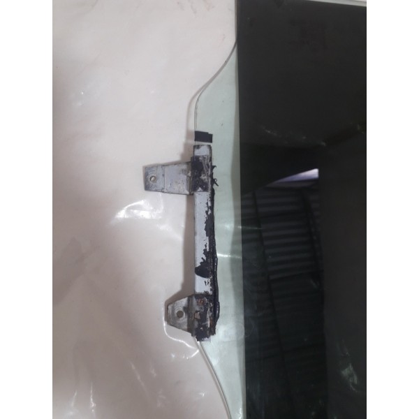 Vidro Porta Traseiro Lado Esquerdo Mitsubishi Pajero 2010