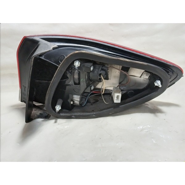 Lanterna Traseira Fiat Palio Adventure Lado Esquerdo 2010