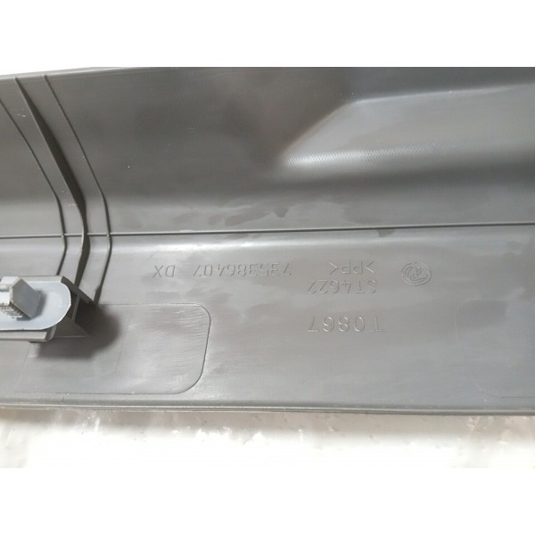 Soleira Acabamento Porta Lado Direito Fiat Linea 2011