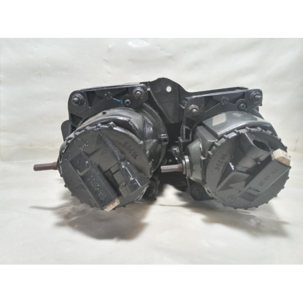 Farol De Milha Fiat Strada Adenture L.esquerdo 2011