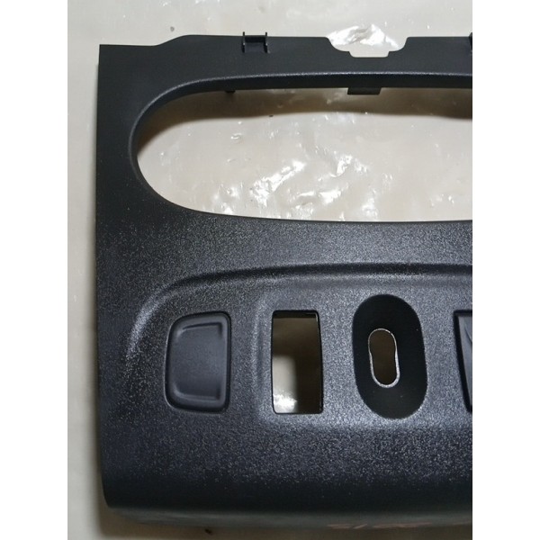 Moldura Central Acabamento Painel Renault Logan 2015