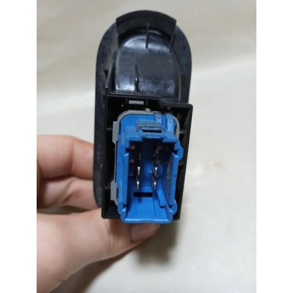 Botão Vidro Eletrico Tras Esquerdo Renault Duster 2012