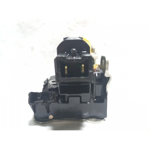 Fechadura Porta Traseira L.direita Renault Duster 2012