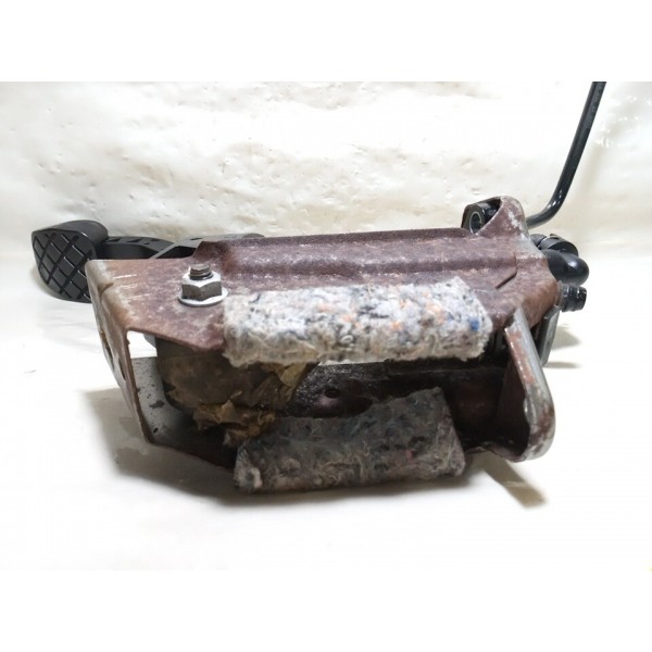 Pedal Embreagem C/cilindro Vw Gol G6 2015