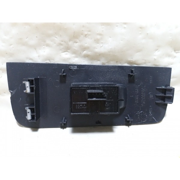 Botão Comando Vidro Elet. Fiat Palio Week. 2013 Diant. Dir.
