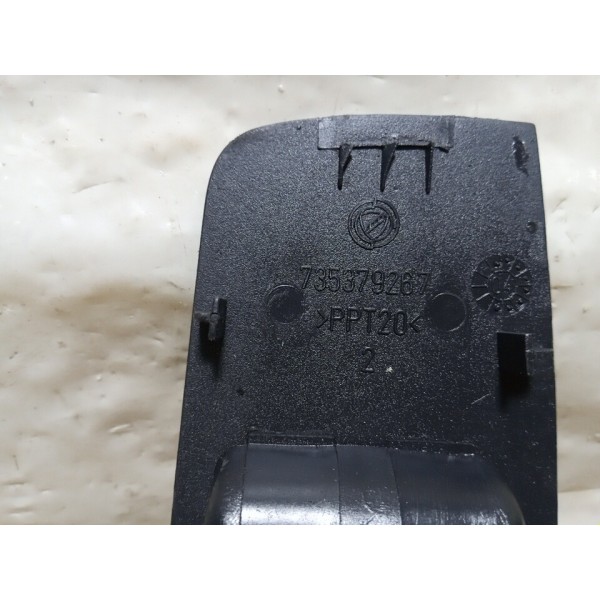 Botão Comando Vidro Elétrico Diant. Esquerdo Fiat Palio 2013