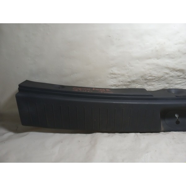 Acabamento Porta Malas Soleira Kia Sportage 2010