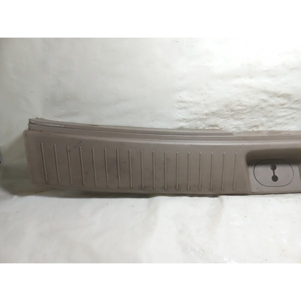 Acabamento Porta Malas Soleira Kia Sportage 2010