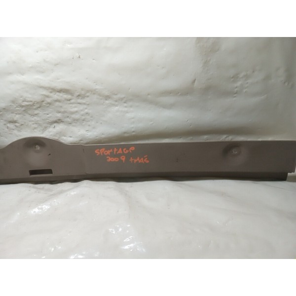 Acabamento Porta Malas Soleira Kia Sportage 2010