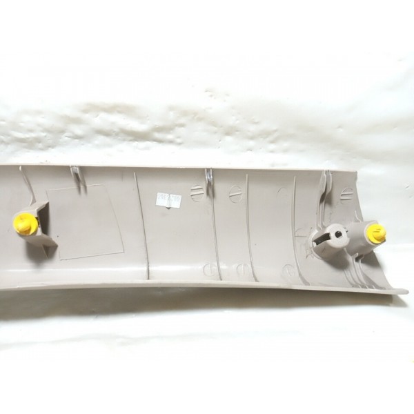 Acabamento Coluna Parabrisa Kia Sportage 2009 L.esquerdo