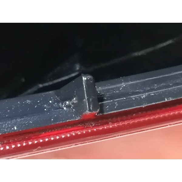 Lanterna Traseira Lado Esquerdo Ford Fiesta 2014 Esquerdo/motorista Vermelho