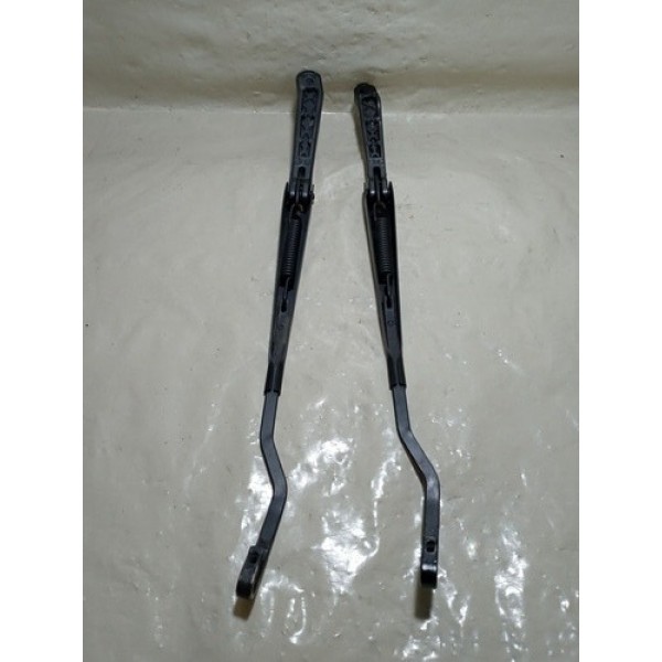 Braço Haste Limpador De Parabrisa Diant. Gm S10 1999   Direito