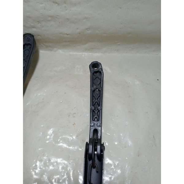 Braço Haste Limpador De Parabrisa Diant. Gm S10 1999   Direito