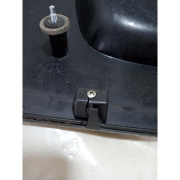 Aplique Suporte De Placa Com Lanterna Gm Corsa  Classic 2016