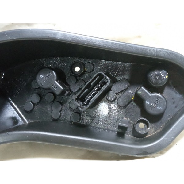 Circuito Soquete Lanterna Lado Direito Nissan Versa 2014