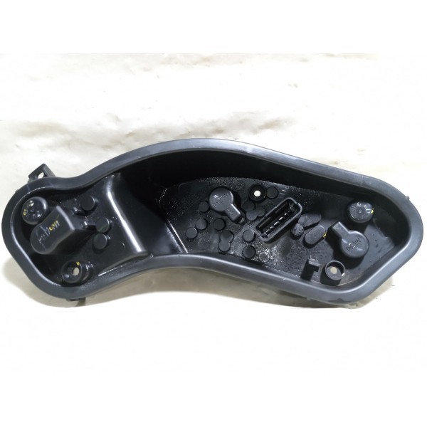 Circuito Soquete Lanterna Lado Direito Nissan Versa 2014