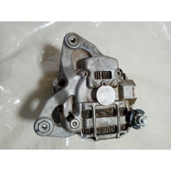 Alternador Nissan Versa  1.6 2014