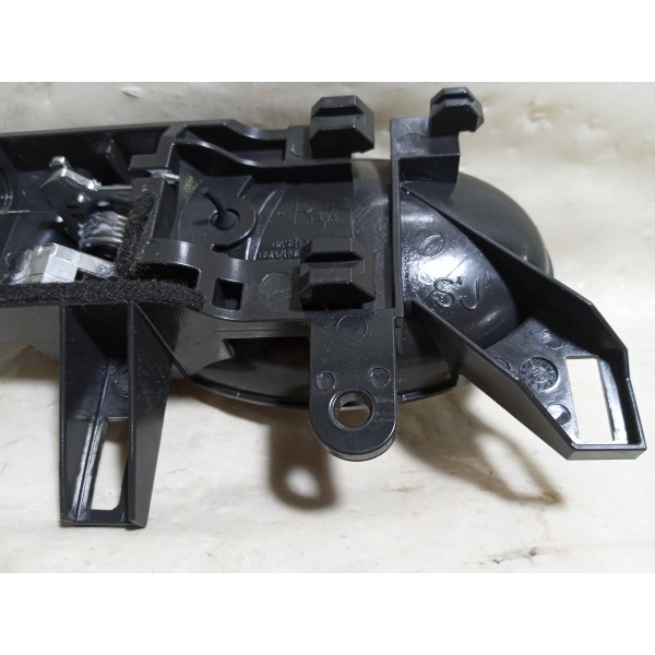 Maçaneta Interna Traseira Direita Nissan Versa 2014 Dianteira