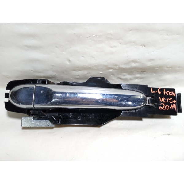 Maçaneta Externa Traseira Esquerda Nissan Versa 2014  Cinza