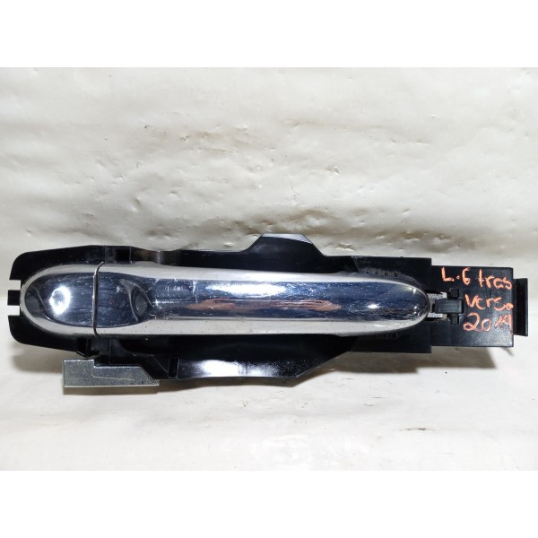 Maçaneta Externa Traseira Esquerda Nissan Versa 2014  Cinza