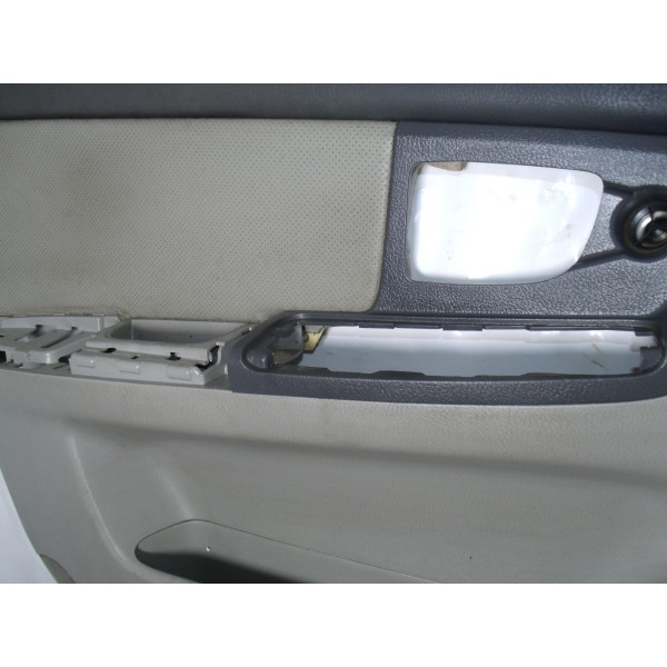 Forro Porta Dianteiro Esquerdo Kia Cerato 2006